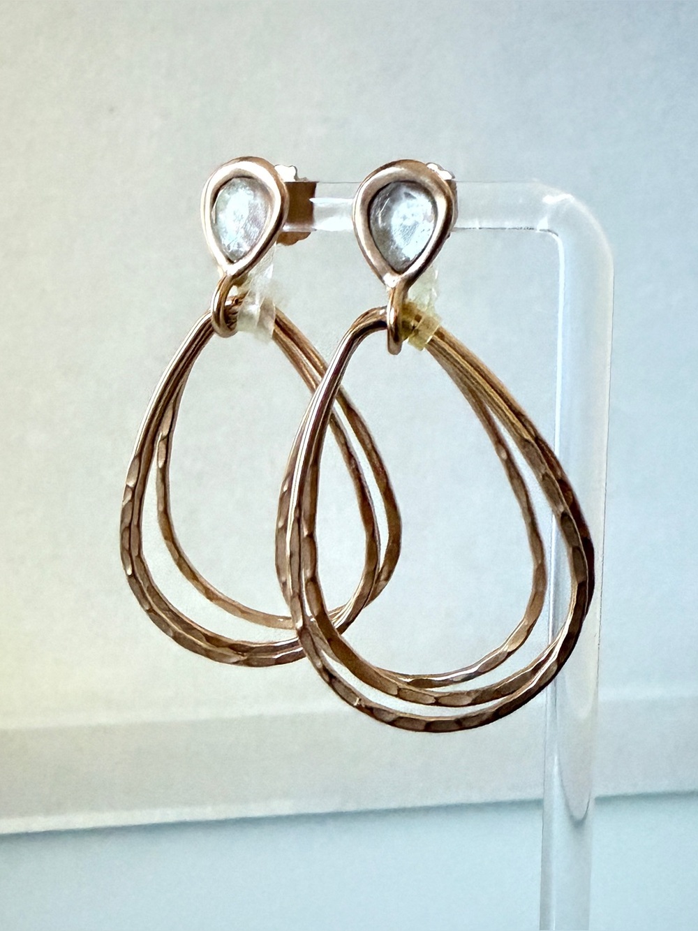Kendra Scott Triple Layered Teardrop Hoop Earrings Rhinestone Scalloped Backs